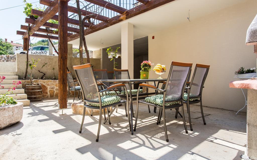 Apartman Bonaca Vrbnik Dış mekan fotoğraf