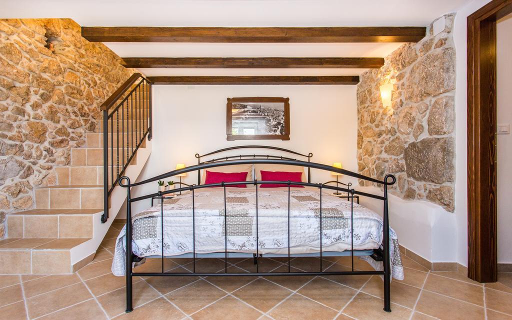 Apartman Bonaca Vrbnik Dış mekan fotoğraf